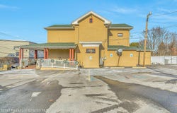 411 Chestnut Street, Dunmore, PA 18512