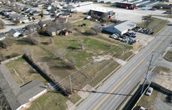 851 Lincoln St, Siloam Springs, AR 72761