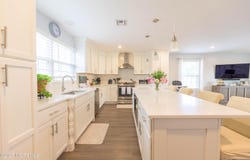 49 Garfield Avenue, Keansburg, NJ 07734