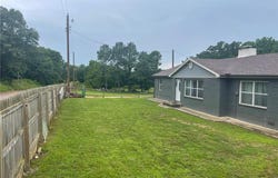 21260 Nicodemus Church  RD, Siloam Springs, AR 72761