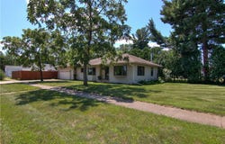 820 Governor Street, Chippewa Falls, WI 54729