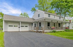 16 Hawley Drive, Webster, NY 14580