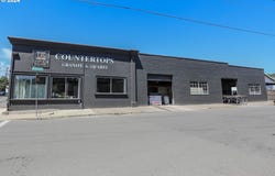 403 NE WINCHESTER ST, Roseburg, OR 97470