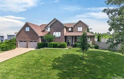 106 Bruce Drive, Saint Robert, MO 65584
