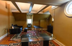 77 BROAD N, DOYLESTOWN, PA 18901
