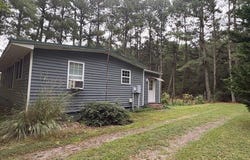 1822 Potato Neck Road, Port Haywood, VA 23138