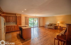 1302 E Linden Street, Algona, IA 50511