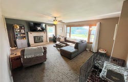 212 Beechwood Street, Louisville, OH 44641