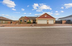 2091 E Mountain View Lp, Enoch, UT 84021