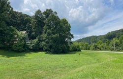 102 Murray Road, Winfield, WV 25213