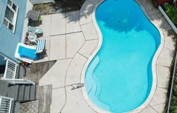2400 FAULKLAND ROAD, WILMINGTON, DE 19808
