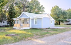 917 Adams Street, Fredonia, KS 66736