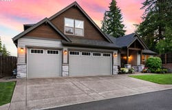 11712 NW 15TH AVE, Vancouver, WA 98685