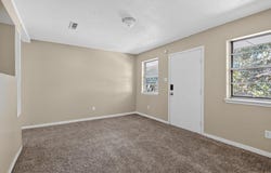 10 Compass Pt, Sherwood, AR 72120-1630