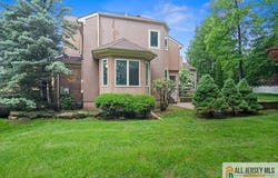 124 Kingsland Circle, South Brunswick, NJ 08852