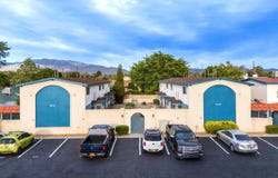 808 Ortiz Drive SE, Albuquerque, NM 87108