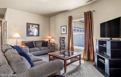 200 Bridle Way, Yakima, WA 98901