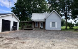 408 Stonner Street, Tipton, MO 65801