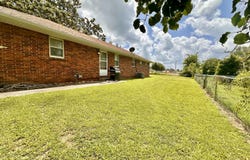 210 E Oak Street, El Dorado Springs, MO 64744