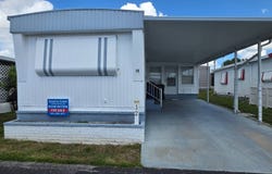 12 Deer Ln, Englewood, FL 34223