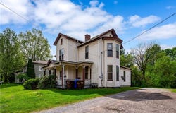 250 E Neshannock Ave, New Wilmington Boro, PA 16142