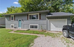 1406 Ridgeway Drive, Richmond, MO 64085