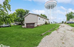 208 Young Street, Marshalltown, IA 50158