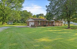 14960 Mt Hester Rd, Cherokee, AL 35616
