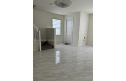 3337 W 105th Ter, Hialeah, FL 33018