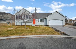 272 N 350 E, Elsinore, UT 84724