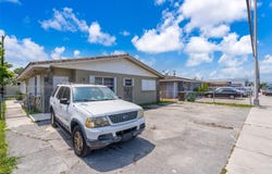 4776 E 10th Ave, Hialeah, FL 33013