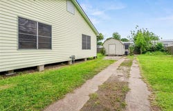 320 Pitre, Sulphur, LA 70663