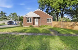 316 N Maple Street, Eldon, MO 65026
