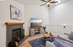 1255 N Los Robles Ave, Pasadena, CA 91104