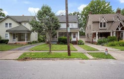 2024 Rossmoor Road, Cleveland Heights, OH 44118