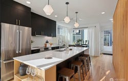 515 Howe Street, Seattle, WA 98109