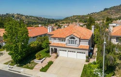 3770 Camino Codorniz, Calabasas, CA 91302