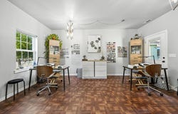 205 E D Street, Jacksonville, OR 97530