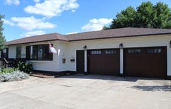 316 Juniper Ave, Glendive, MT 59330