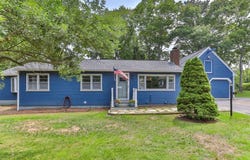 6 Januit Street, Sandwich, MA 02563