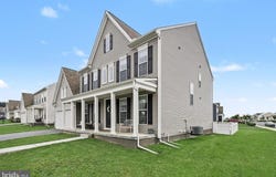 1233 INNOX Road, MECHANICSBURG, PA 17055