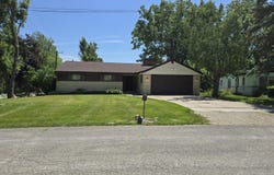 9361 W Parkway Street, Redford, MI 48239