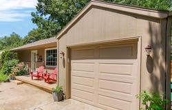 6414 W 82nd Street, Overland Park, KS 66204