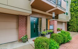 12591 Larchmere Boulevard unit: W-6, Cleveland, OH 44120