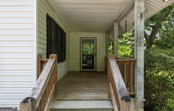 210 Kentucky, Demorest, GA 30535