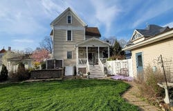 308 E Arrow Street, Marshall, MO 65340