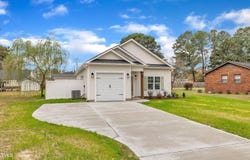 8 Nottingham Place, Smithfield, NC 27577