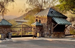 7425 N 58TH Place, Paradise Valley, AZ 85253