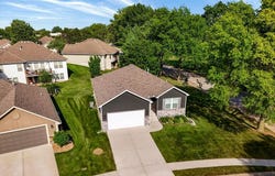 2214 SW 9th Street, Blue Springs, MO 64014