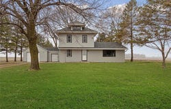 36530 251st Avenue, Le Center, MN 56057